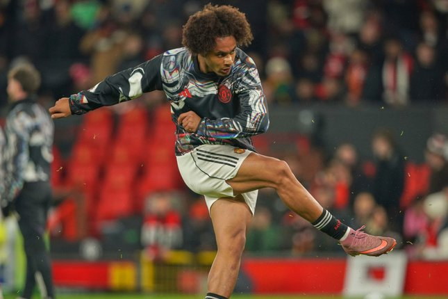 MU lepas Joshua Zirkzee ke AS Roma